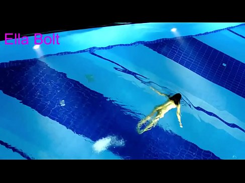 ❤️ No puedo dejar de mirar, joven rubia pillada nadando desnuda en la piscina del complejo ELLA BOLT ☑ Porno en es.fullpornercom.ru ❌️❤️❤️❤️❤️❤️❤️❤️